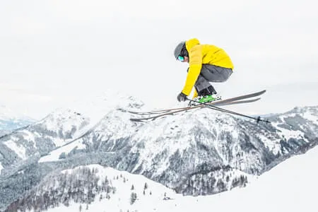 Skifahren-und-Snowboarden Skifahren-und-Snowboarden